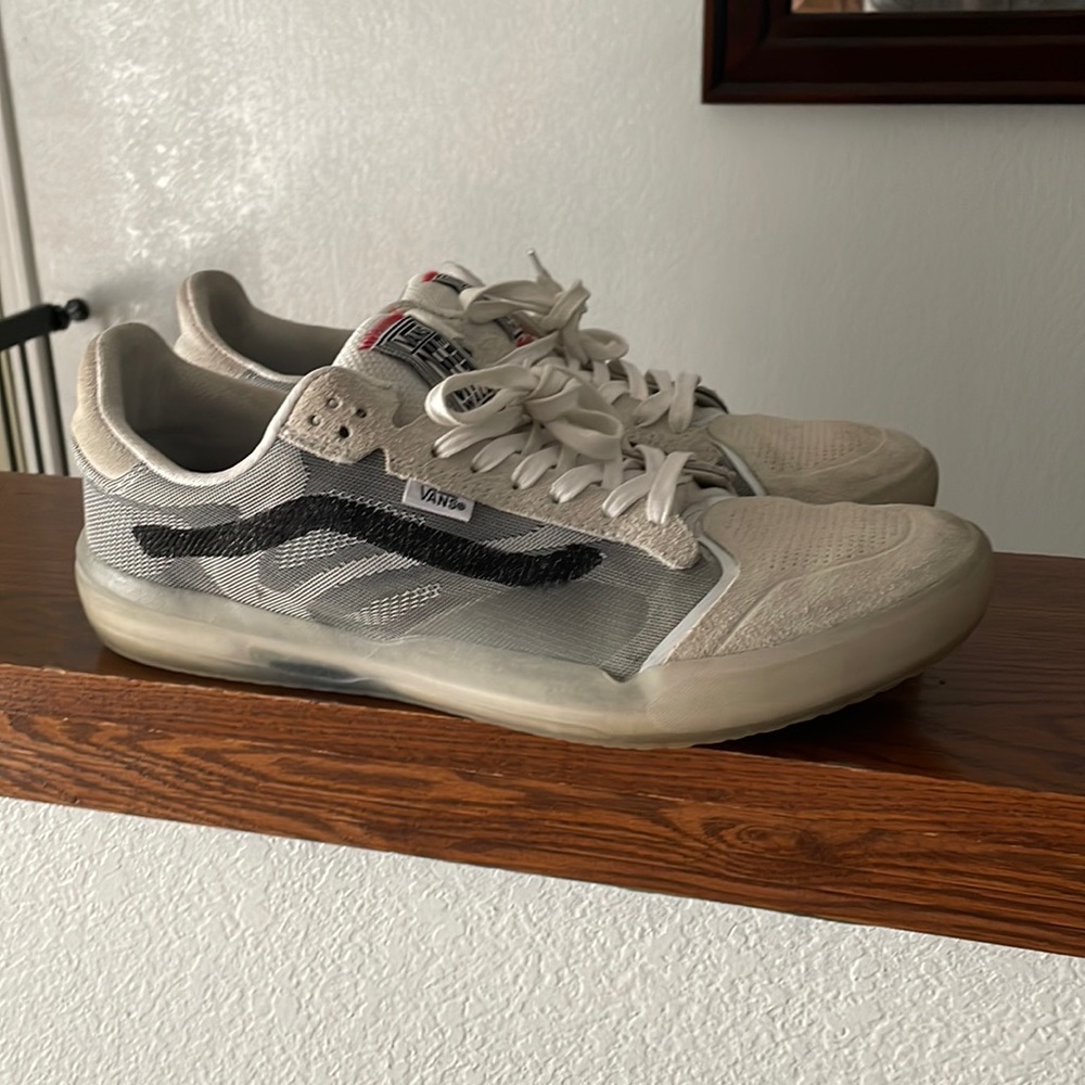 Vans EVDNT Ultimate Waffle, White/Grey. Size (12)